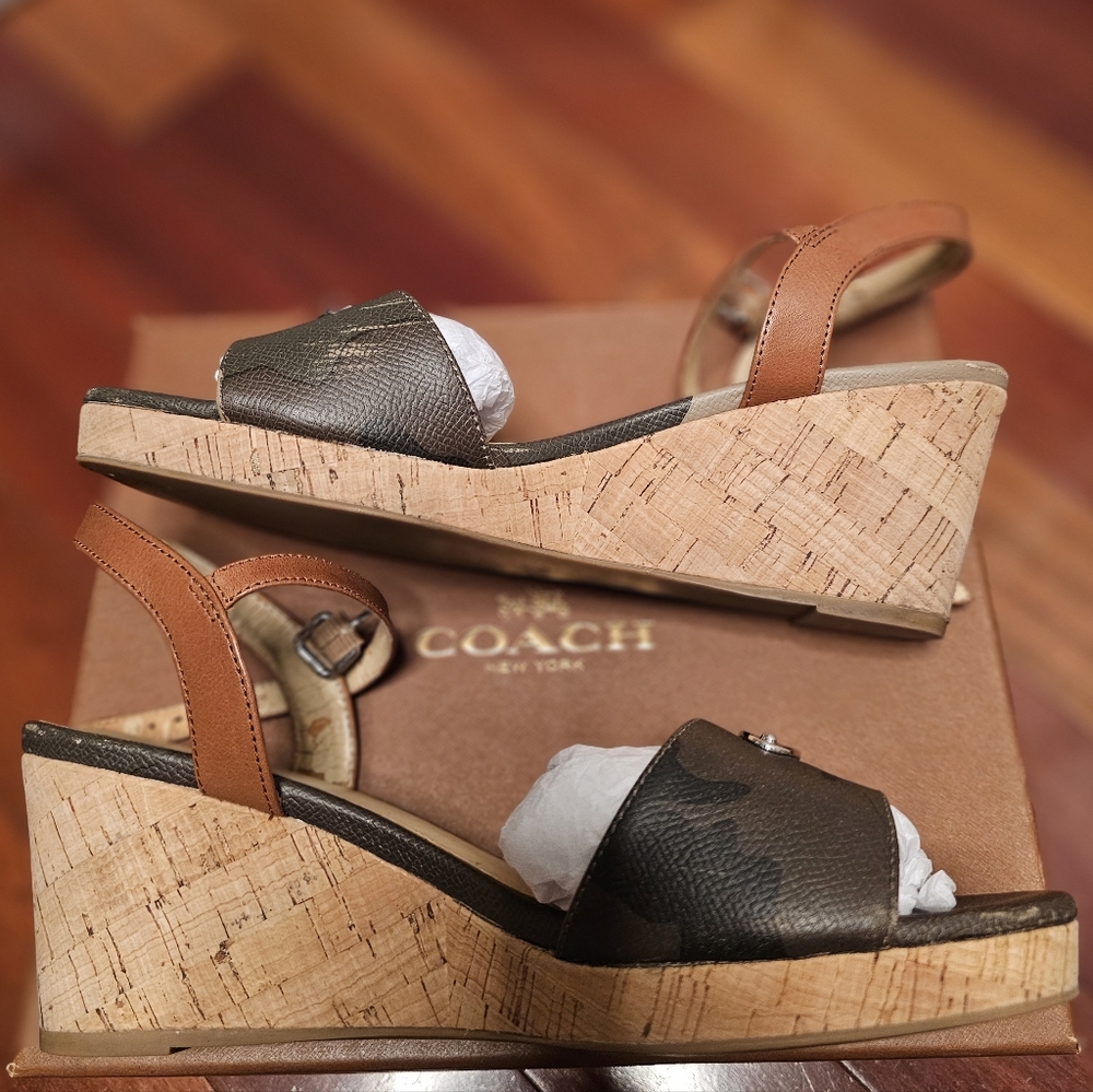 Coach Hinsdale Camo Wedge Sandals - Picture 6 of 17